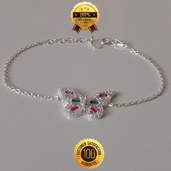 Pulsera de Plata con Mariposas Multicolor - RomeoJewelet Hermosa pulsera con mariposas de plata pura y oro blanco. Diseño exclusivo de RomeoJewelet, ideal para lucir en cualquier ocasión.