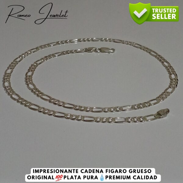 La cadena Figaro 2025 en plata 925 pura: un tesoro que brilla con luz propia.